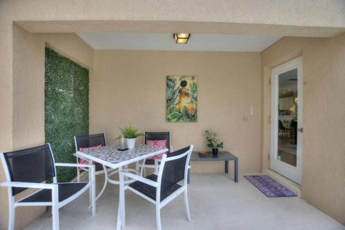 Large 3BR w/ 3Bth Golf+Pool+BBQ in Haines City, USA