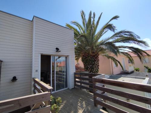 Appartement indépendant avec terrasse à 200m de la plage - Location saisonnière - Canet-en-Roussillon