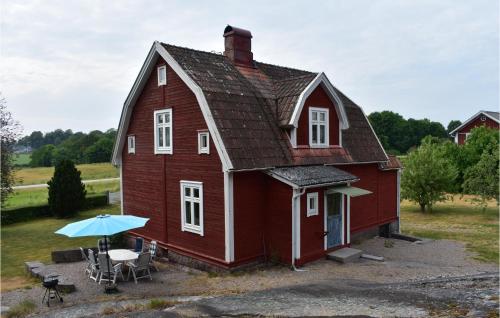 Three-Bedroom Holiday Home Bräkne-Hoby With A Fireplace 05