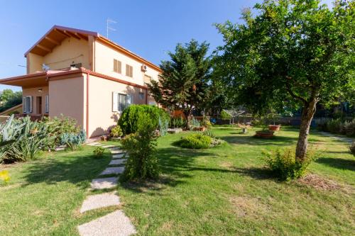  Il Giardino di Elvira in 9013 Carbonia