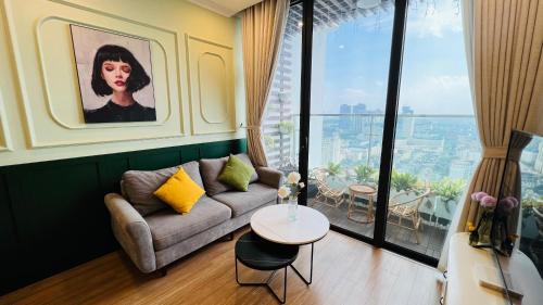 Two-Bedroom Apartment image 1