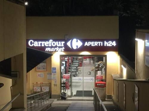 Pochi passi da San Pietro Metro A Cipro, Roma (foto 6)