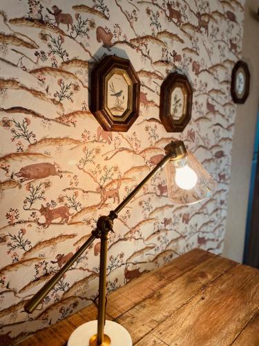Inside, The Village- Atelier, Tunari (foto 5)
