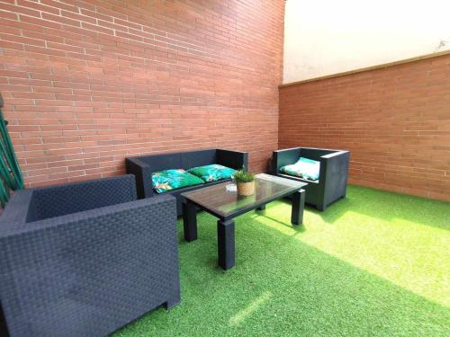  Mazi Apartments Terrace in Mataró