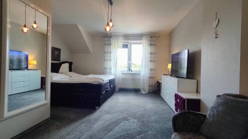 1 queen bed