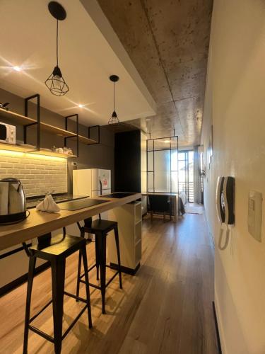 One-Bedroom Apartment image 8