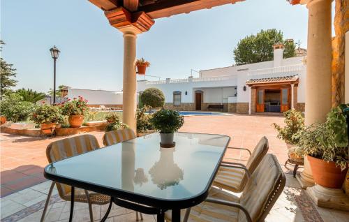 Awesome Home In Aguilar De La Frontera With Kitchen