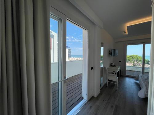 Park Hotel Cellini - image 7