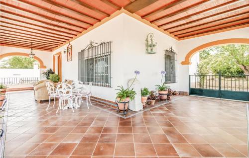 Awesome Home In Aguilar De La Frontera With Kitchen