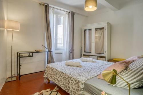 TYPIQUE - 2 bedrooms,Typical apartment-Old town Nice, Nice (photo 7)