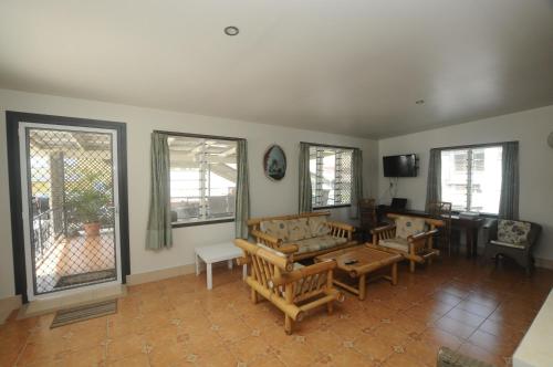 Talofa Inn