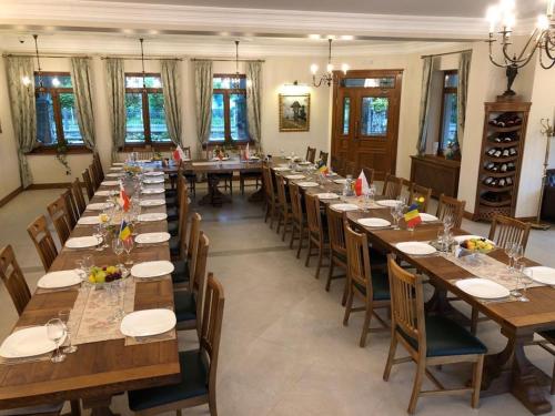 Conacul Cornu 1945 Conacul Cornu 1945