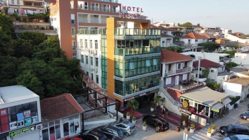 . Diamond Hotel & Restaurant Ulcinj