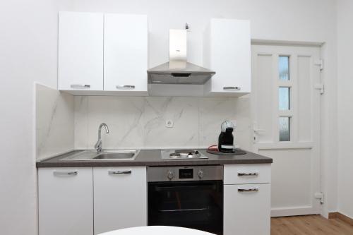 Apartment Pag 6412b - image 2