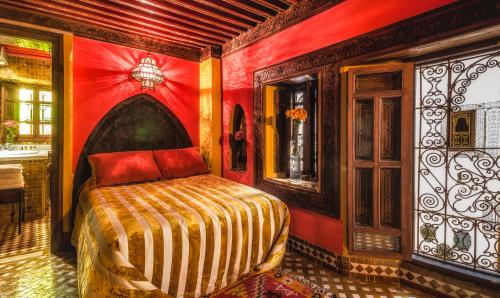 2 double beds