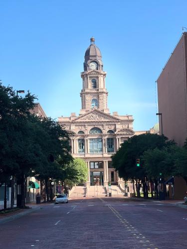 Fort Worth 2 bedroom Loft Downtown