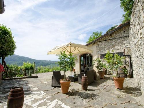  Deluxe Apartment Aia in Pelago with Swimming Pool in Donnini