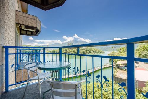 Bishui Shanju Lakeside B&B - 발코니/테라스