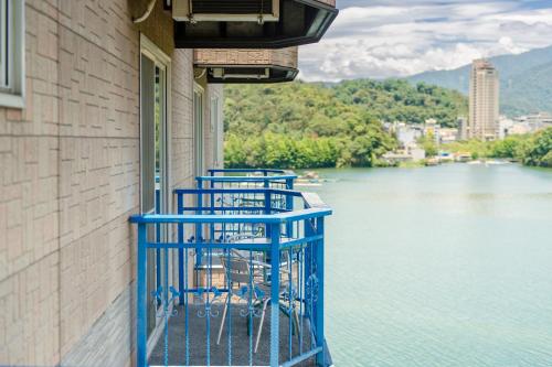 Bishui Shanju Lakeside B&B - 발코니/테라스