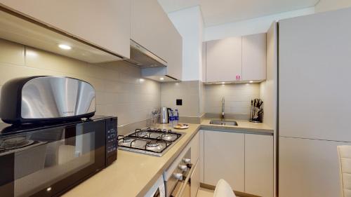 Primestay - Creek Vista Reserve B 1BR in Al Meydan - image 3