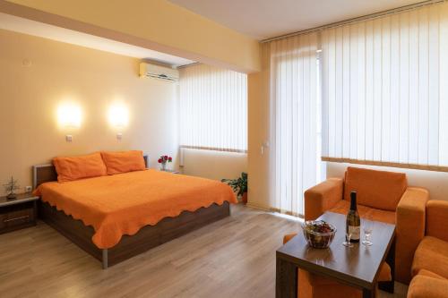 Family Hotel Gran Ivan - image 3