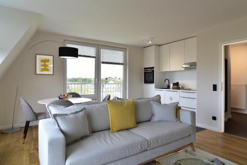 Apartment with Balcony image 3