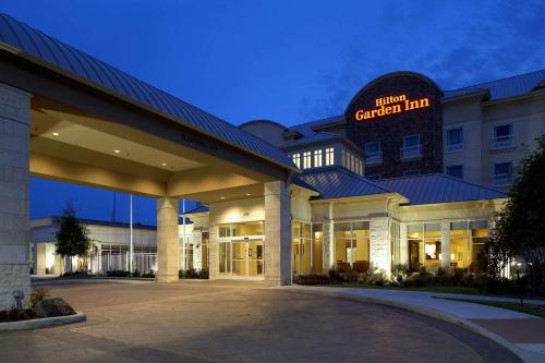 Hilton Garden Inn Dallas Arlington - Hotel