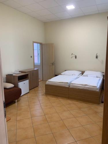 BF Hotel – Balatonfoldvar, AZ