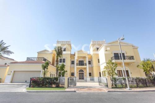 Staycae Palm Jumeirah Villa - image 14