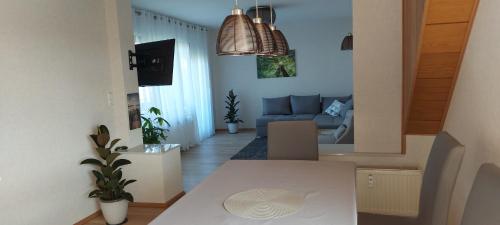 Külalistetuba, Ferienwohnung Treysa in Schwalmstadt
