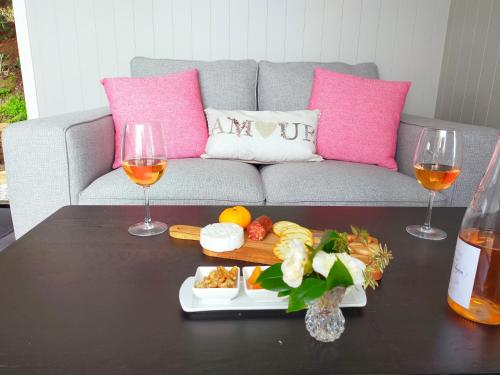 Tesis özellikleri, Secluded, private rural retreat mins from Warkworth -"Avondale" Minihouse in Warkworth