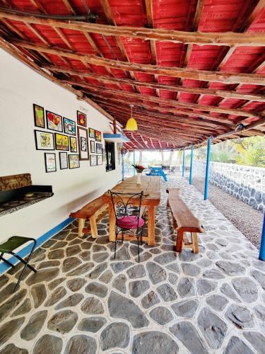 Aqua Arina Holiday Farm House in Vihour