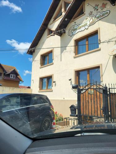 Viesnīcas āriene, Pensiunea Denim in Selimbar