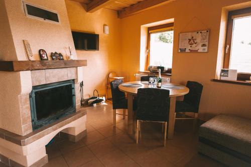 Chata Alex Liptov in โบโบรเวซ