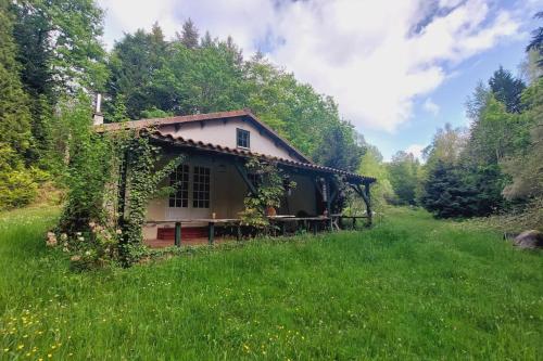 Gîte Rustique - Périgord Vert - La Collina 24300 - Location saisonnière - Saint-Saud-Lacoussière