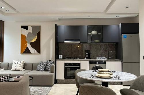 Luxurious 2 Suites Apt - By AppartAli, Casablanca (fotografie 8)