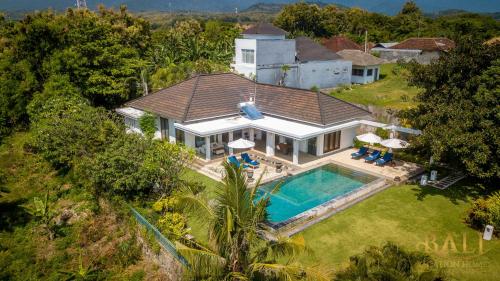 Mountain Villa Aina Lokahi - With a fantastic view!