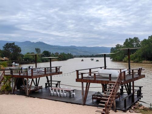 Devi Kampot Resort at Phum Kampot Room Type - Presidential Suite