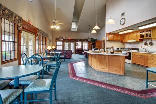Key West Inn - Pensacola - image 6