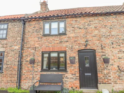 Hobbits Hole - image 2