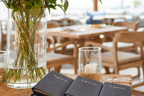 Hotel Tres Torres - image 11