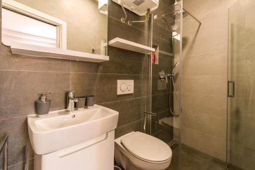 pancuran, Apartman Nika in Pula