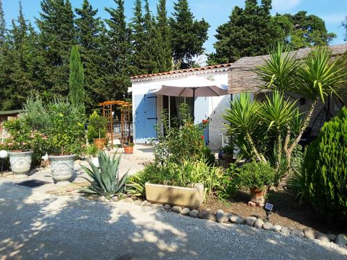 Maison d'une chambre avec jardin clos et wifi a Chateaurenard