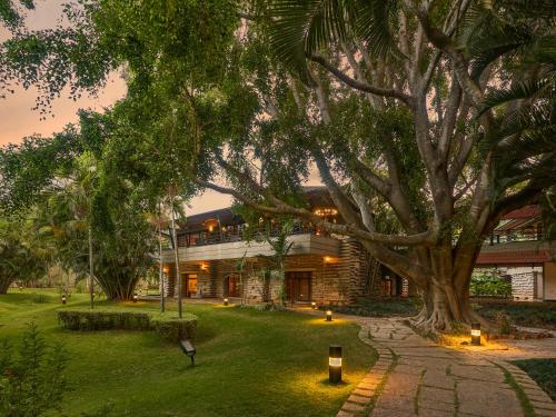 Garden, Angsana Oasis Spa and Resort near Ghati Subramanya Temple
