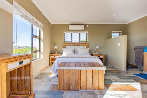 Poseidon Langebaan Holiday Accommodation in Olifantskop