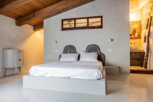  Donna Rina - suggestiva casa nel centro storico in Colledimezzo