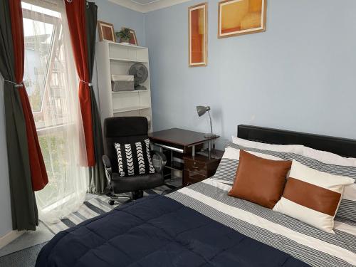 Quayside Deluxe Double Room 4