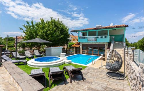 Amazing Home In Gabonjin With 3 Bedrooms, Wifi And Outdoor Swimming Pool