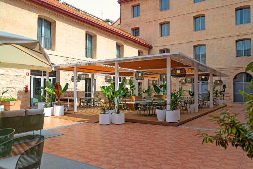 Dwo Valencia by Checkin - image 5