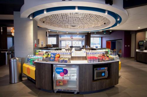 Restaurant, Tru by Hilton Oklahoma City NW Expressway in Suburbs